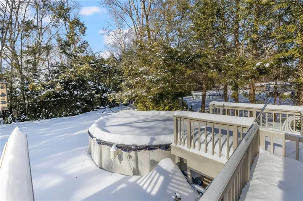 18 Orchard Avenue Smithfield RI 02828