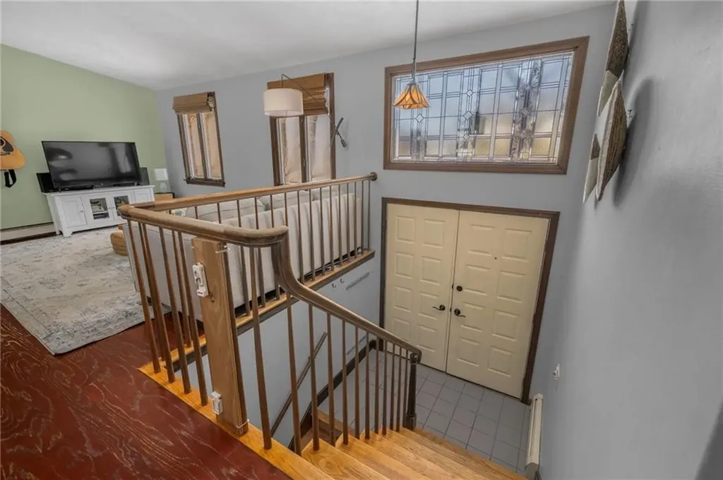 18 Orchard Avenue Smithfield RI 02828