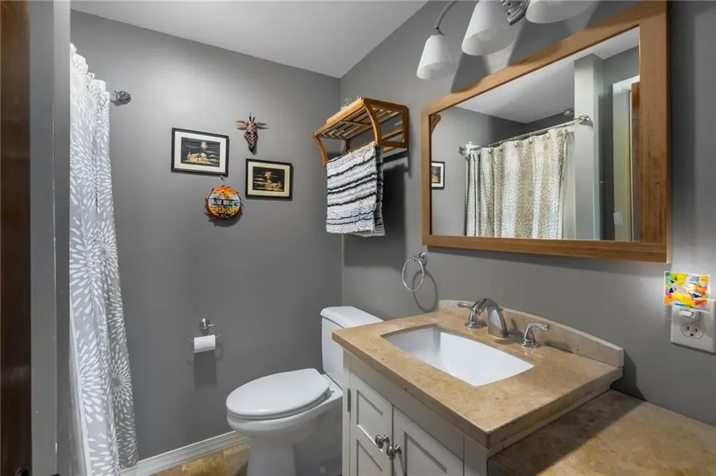 18 Orchard Avenue Smithfield RI 02828