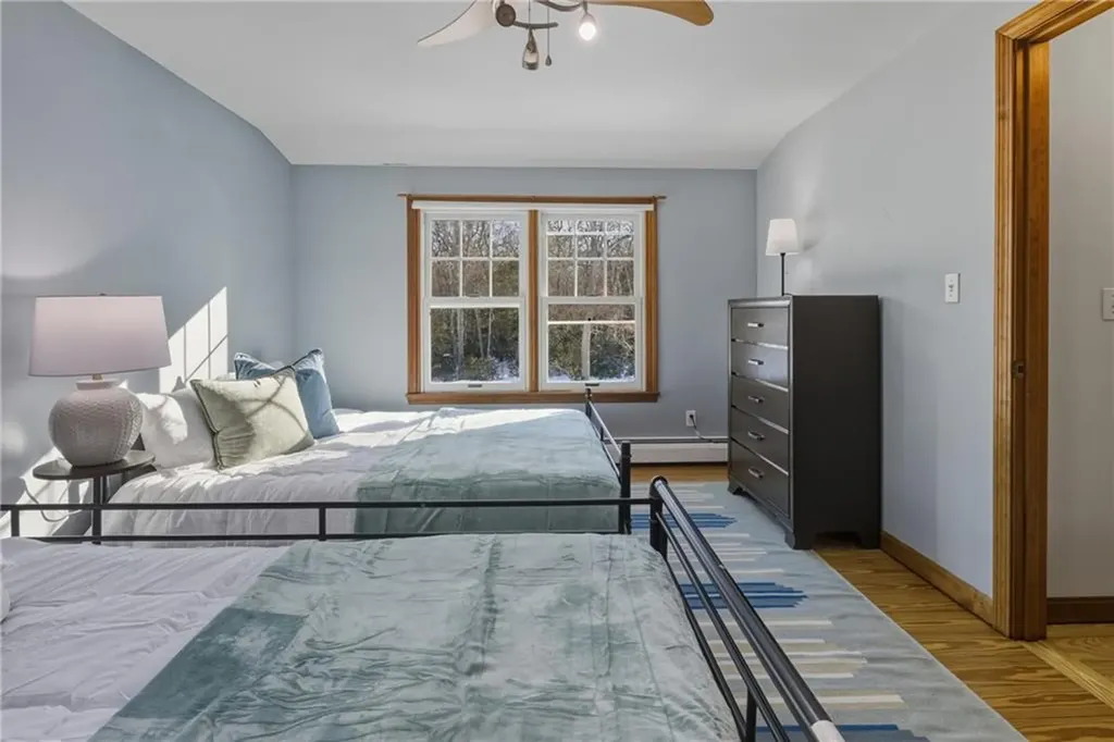 140 Long Highway Little Compton RI 02837