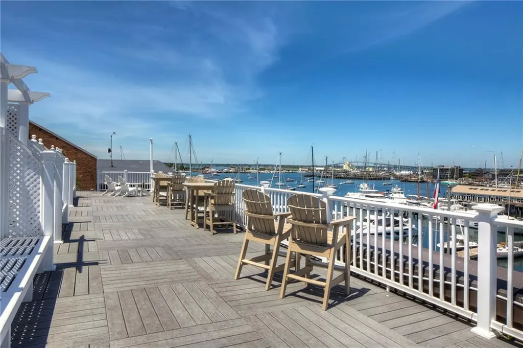 1 Commercial Wharf Newport RI 02840