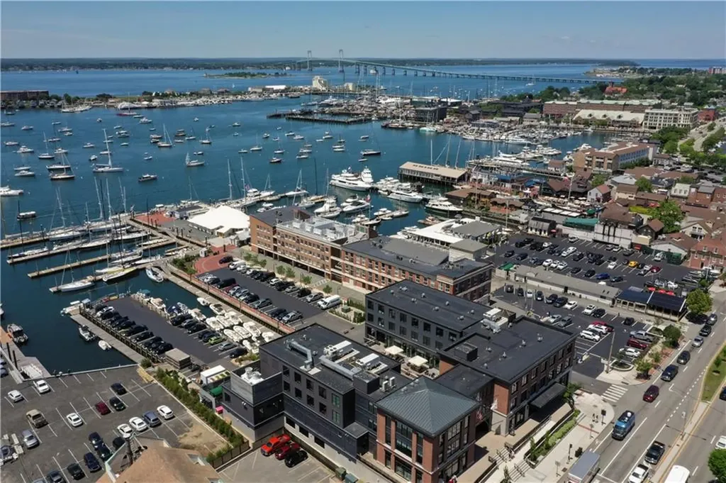 1 Commercial Wharf Newport RI 02840