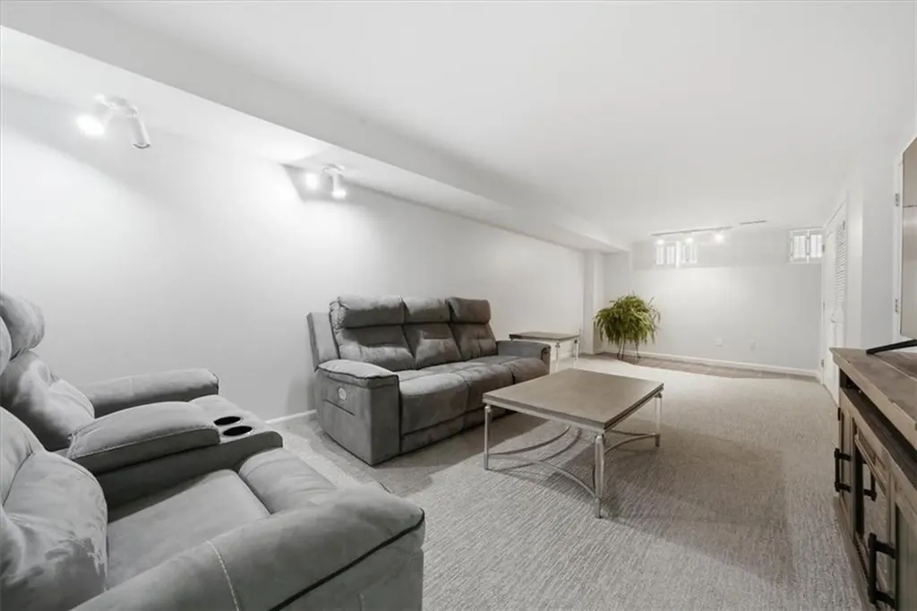 44 Fairway Drive Coventry RI 02816