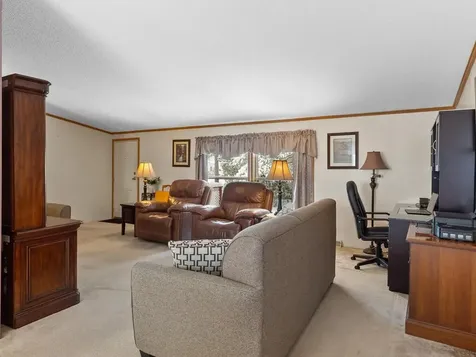 13 Kelly Lane Coventry RI 02816