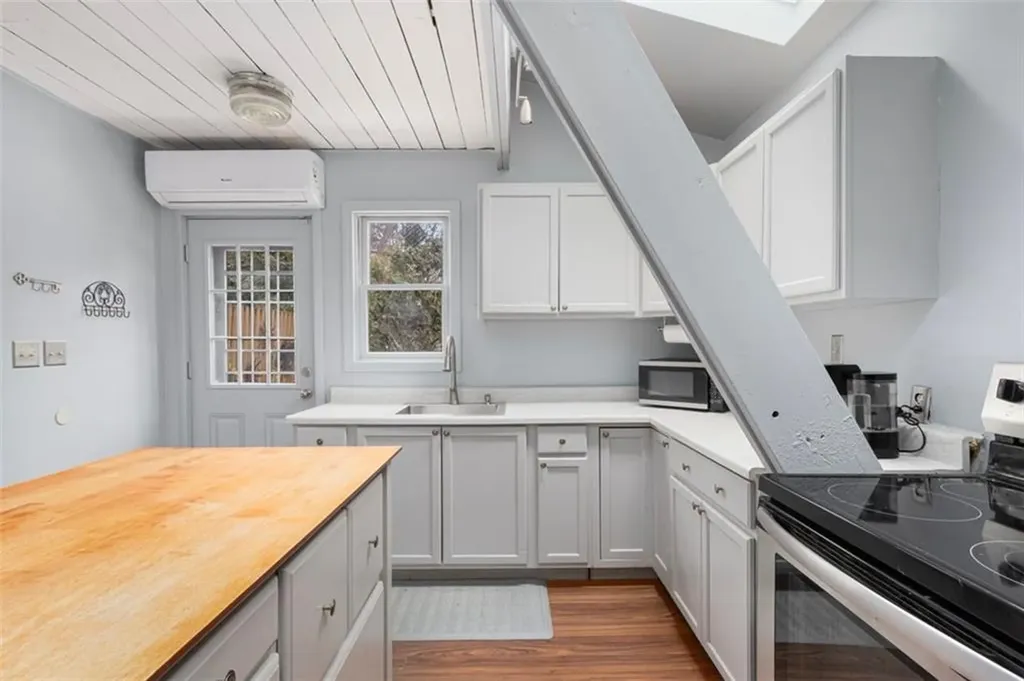 27 Ricks Road Charlestown RI 02813