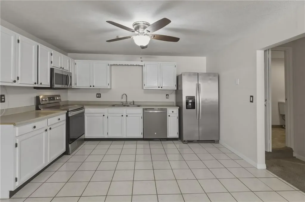 444 Woodward Road North Providence RI 02904