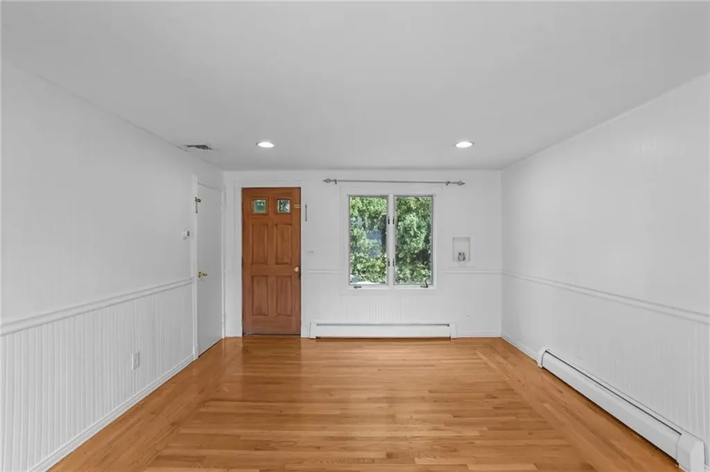 2 Oak Grove Boulevard North Providence RI 02911