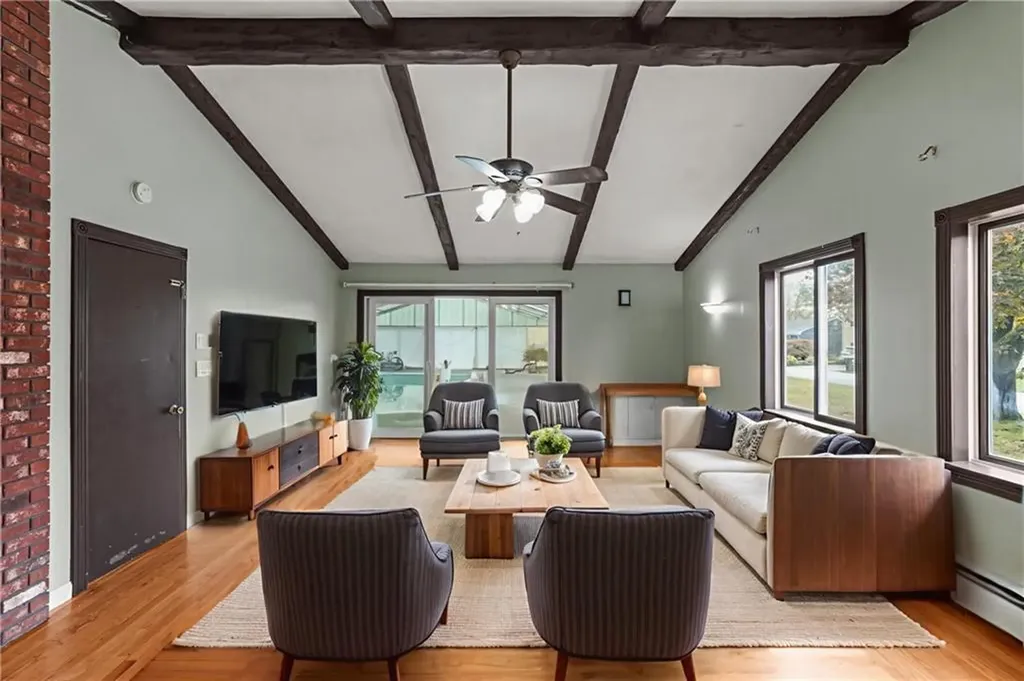 2 Oak Grove Boulevard North Providence RI 02911