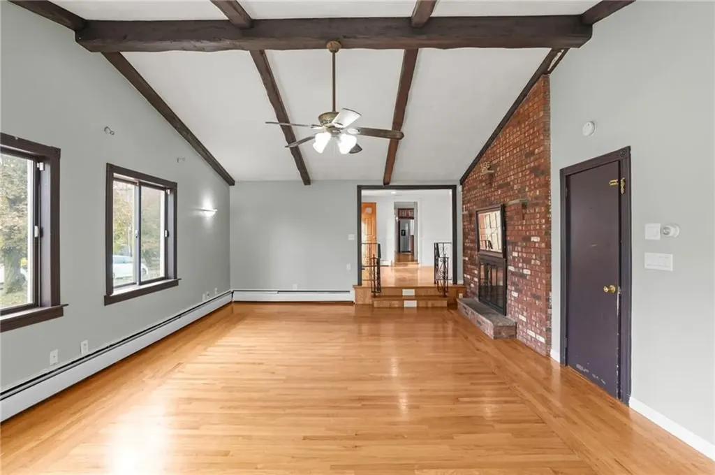 2 Oak Grove Boulevard North Providence RI 02911