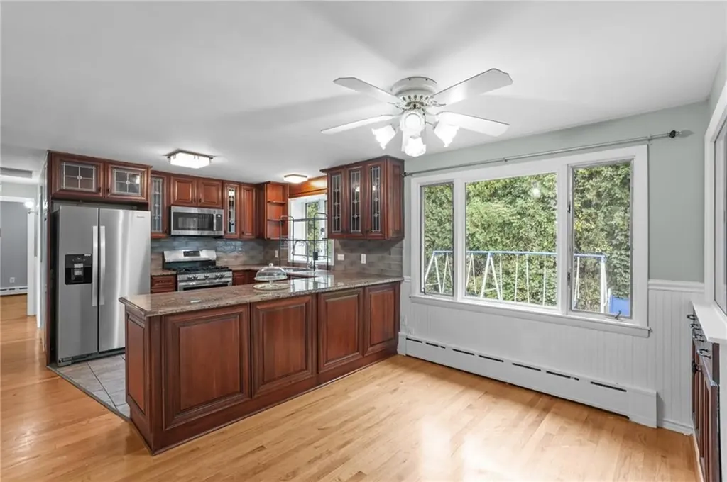 2 Oak Grove Boulevard North Providence RI 02911