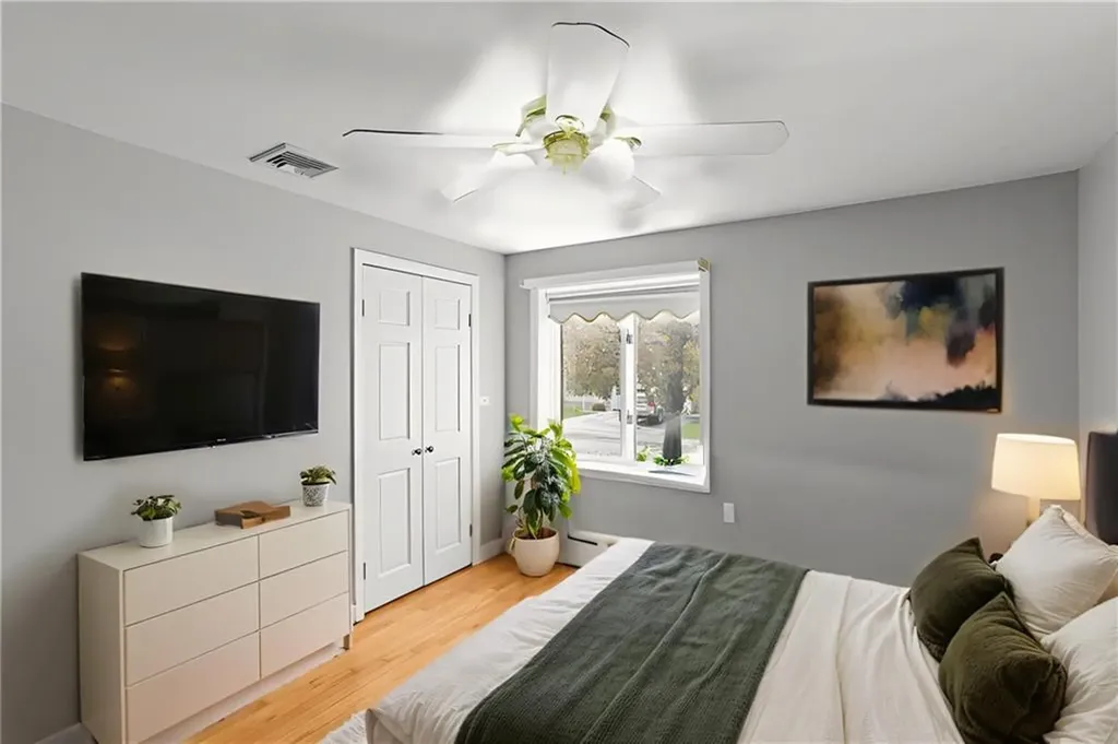 2 Oak Grove Boulevard North Providence RI 02911