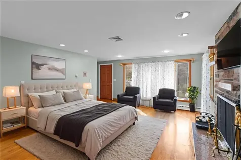 2 Oak Grove Boulevard North Providence RI 02911