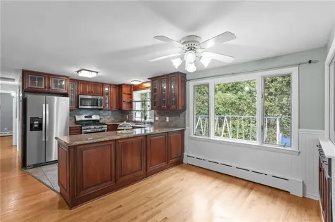 2 Oak Grove Boulevard North Providence RI 02911