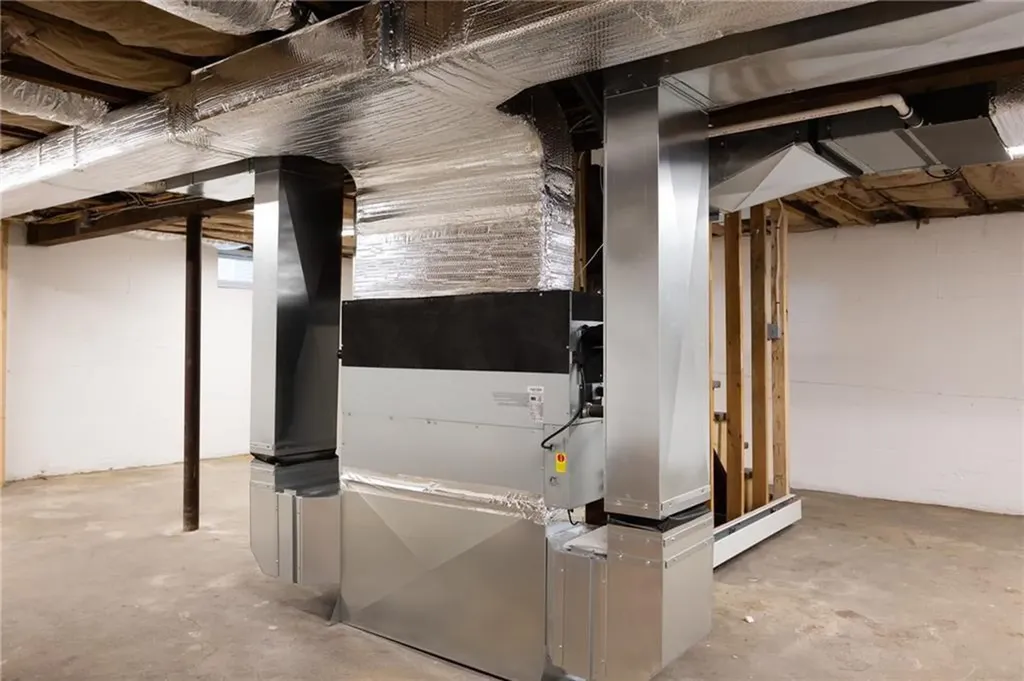 1824 Mineral Spring Avenue North Providence RI 02904