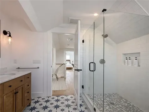 193 Seaconnet Boulevard Portsmouth RI 02871