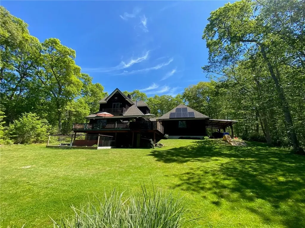 127 Preservation Way Tiverton RI 02878