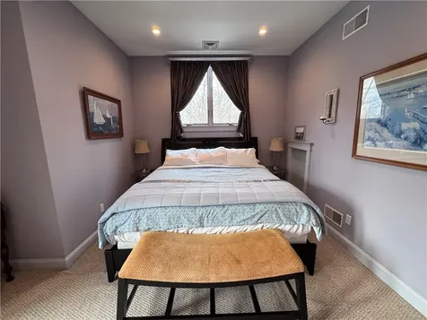 127 Preservation Way Tiverton RI 02878