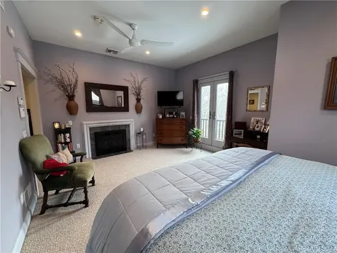 127 Preservation Way Tiverton RI 02878