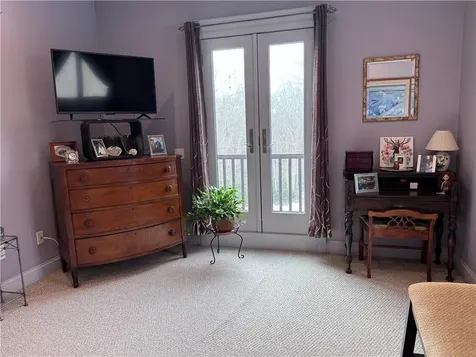 127 Preservation Way Tiverton RI 02878