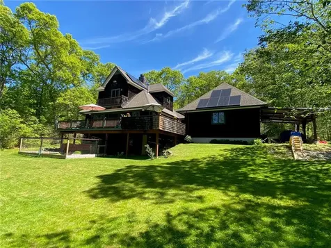 127 Preservation Way Tiverton RI 02878