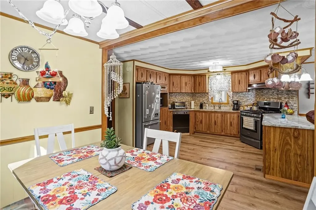 4 Leisure Way Coventry RI 02816