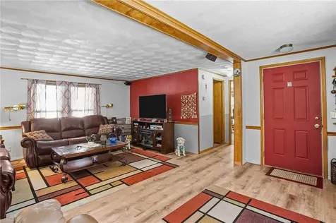 4 Leisure Way Coventry RI 02816