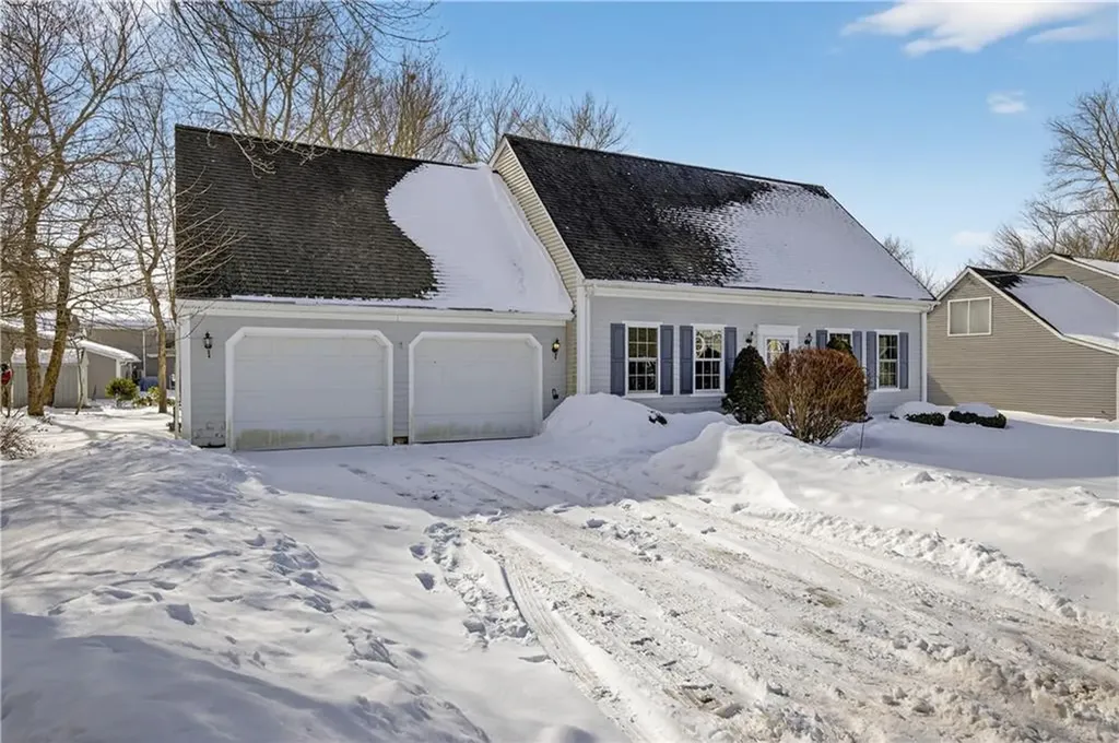 36 Sachem Road Narragansett RI 02882