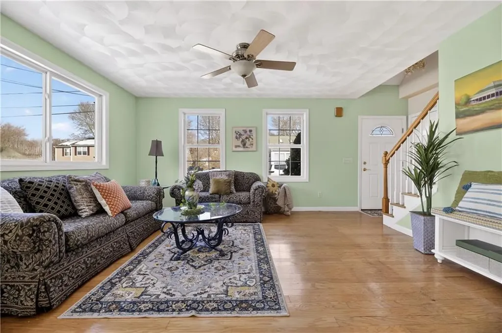 36 Sachem Road Narragansett RI 02882