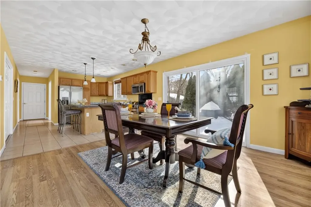 36 Sachem Road Narragansett RI 02882