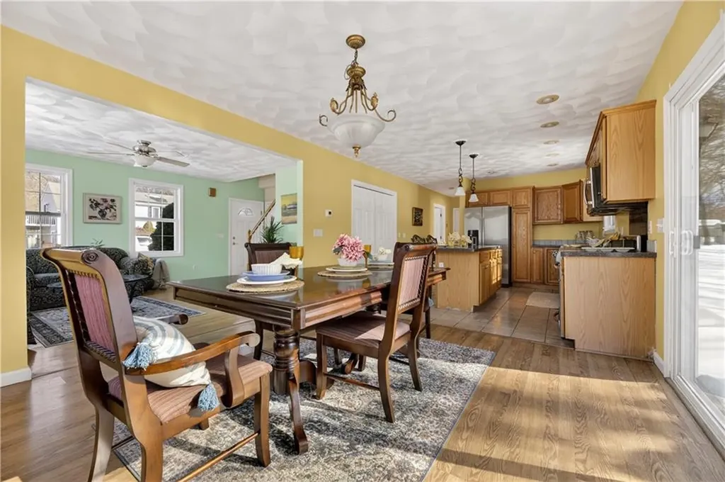 36 Sachem Road Narragansett RI 02882