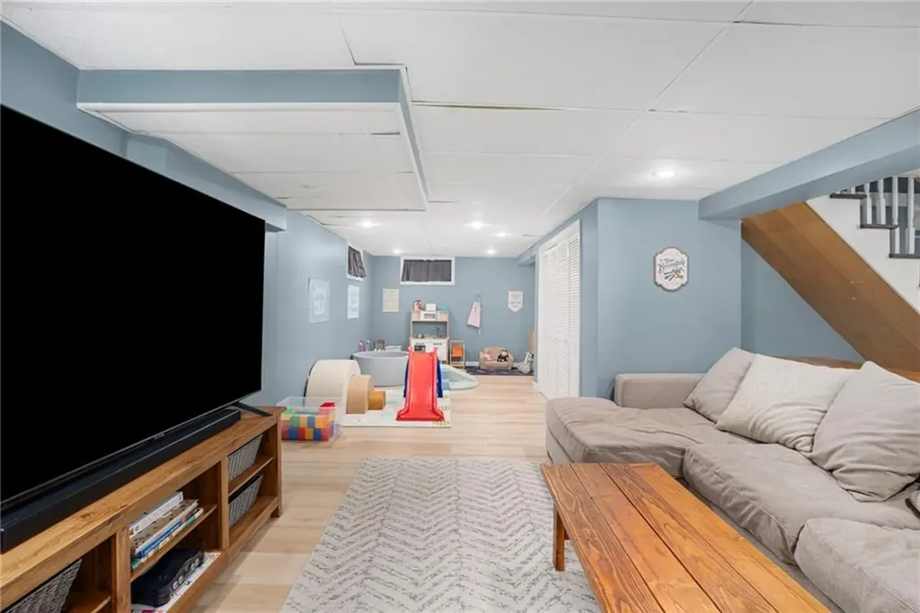 58 Meredith Drive Cranston RI 02920