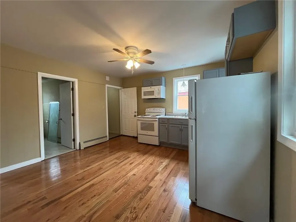 1104 S Broadway Avenue East Providence RI 02914