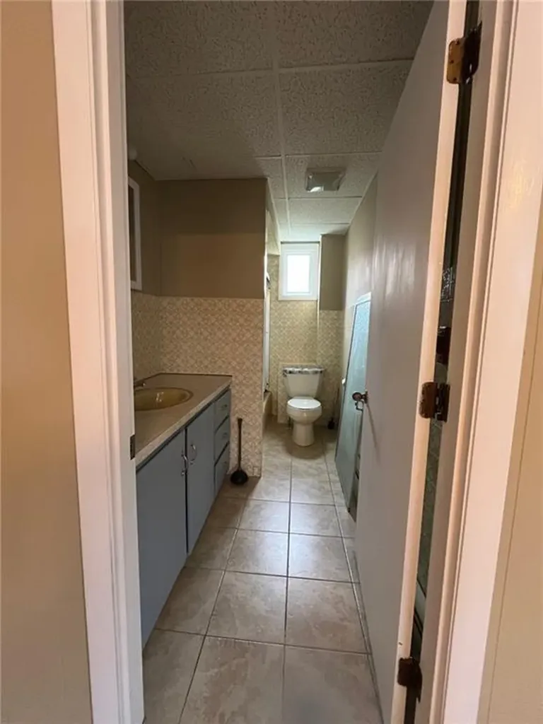 1104 S Broadway Avenue East Providence RI 02914