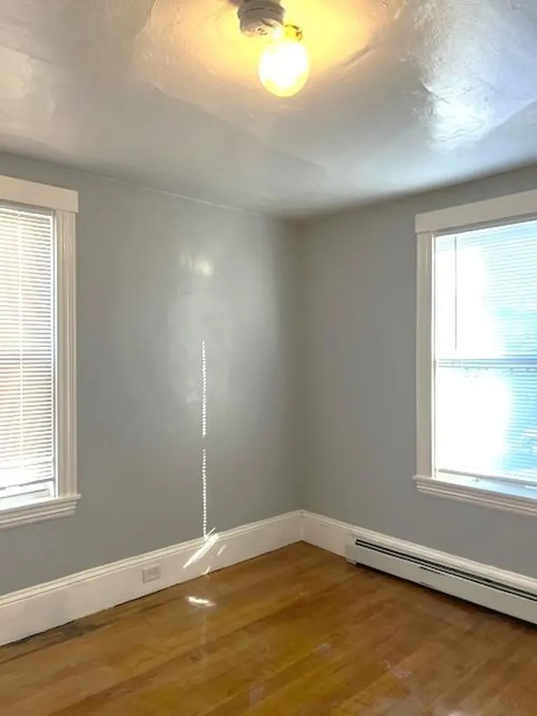 346 Carrington Avenue Woonsocket RI 02895