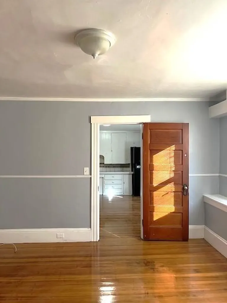 346 Carrington Avenue Woonsocket RI 02895