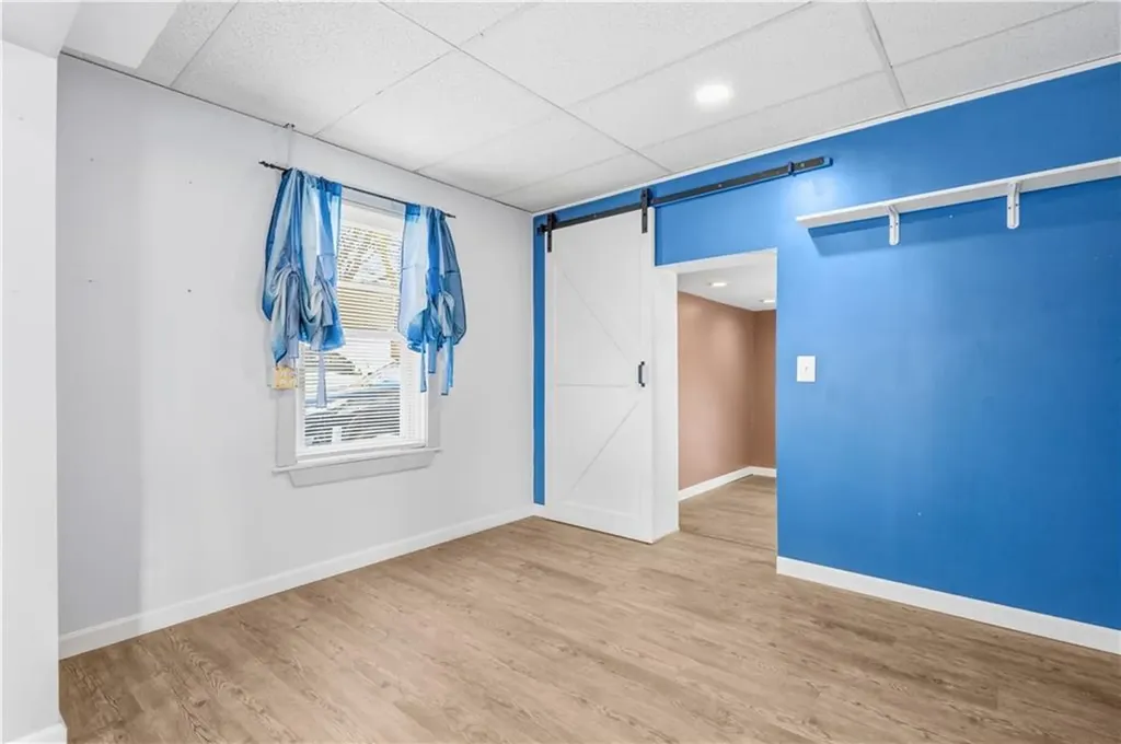 1692 Warwick Avenue Warwick RI 02889