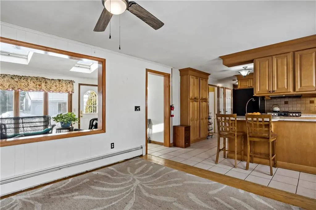 33 Detroit Avenue Warren RI 02885