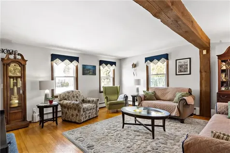 33 Detroit Avenue Warren RI 02885