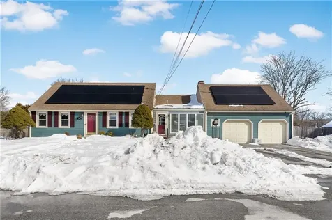 33 Detroit Avenue Warren RI 02885