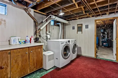 33 Detroit Avenue Warren RI 02885