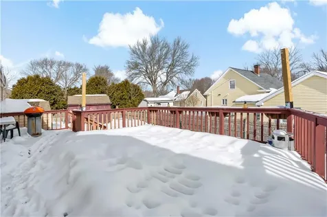 33 Detroit Avenue Warren RI 02885