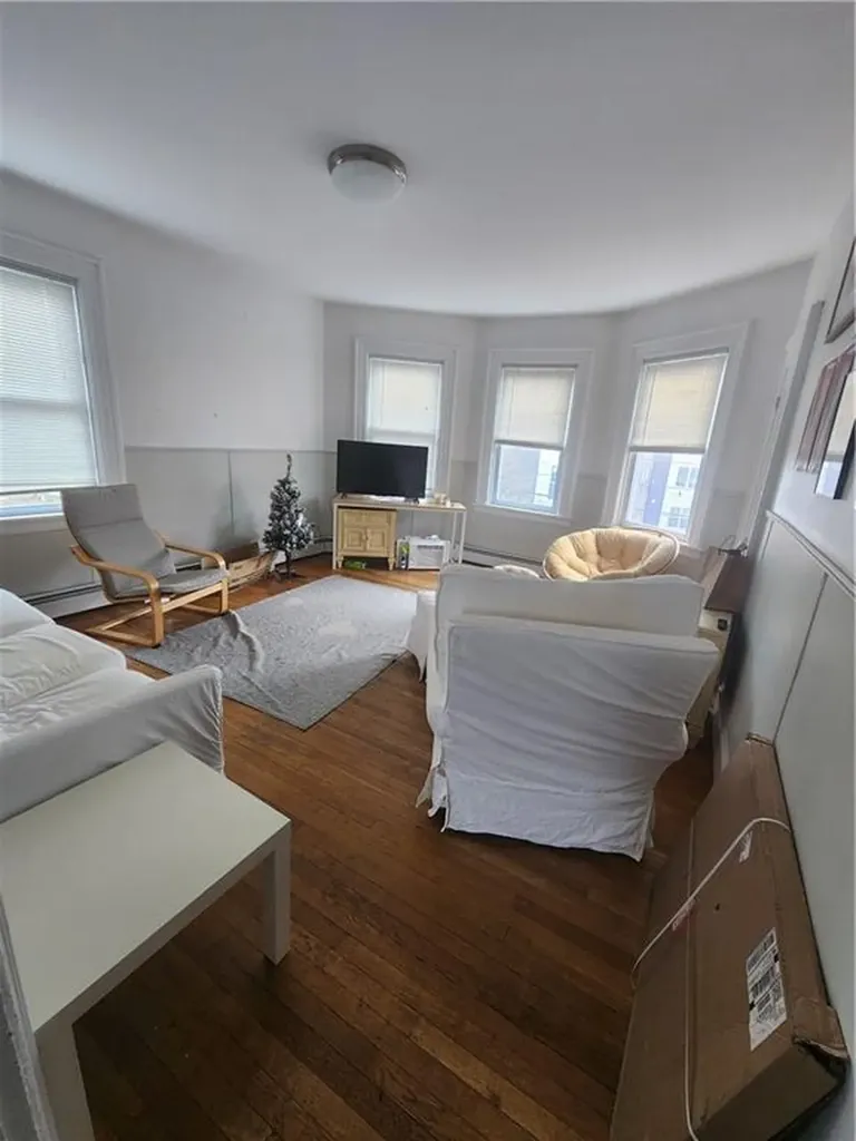 14 Amy Street Providence RI 02906