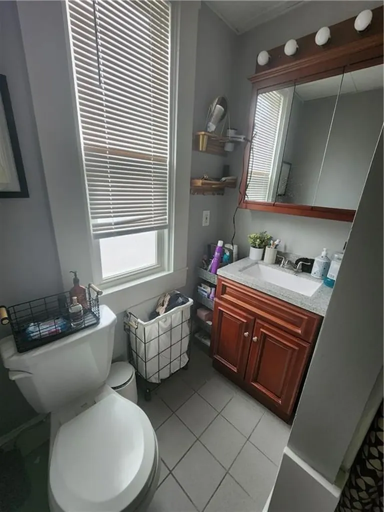 14 Amy Street Providence RI 02906