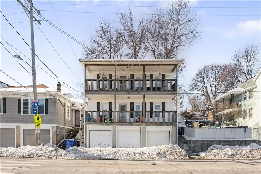 349 Pleasant Street Pawtucket RI 02860