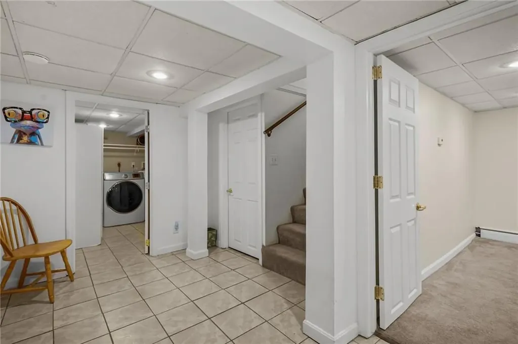 30 Lark Avenue Cranston RI 02920