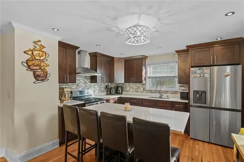 30 Lark Avenue Cranston RI 02920