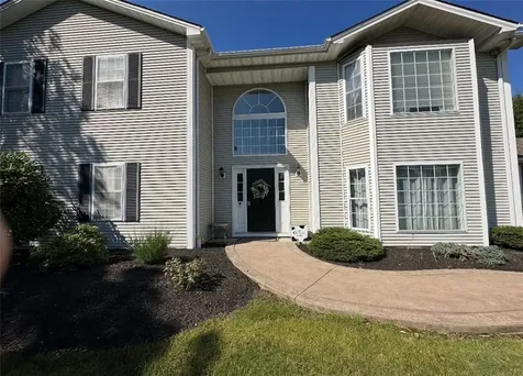 4 Nicole Lane Johnston RI 02919