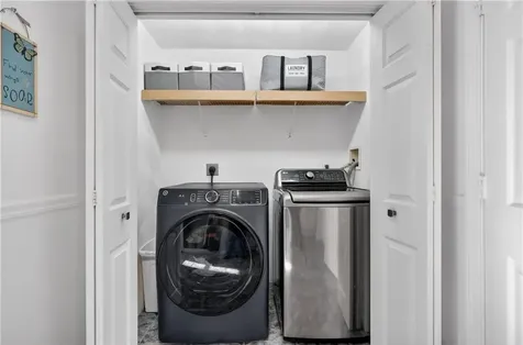 4 Nicole Lane Johnston RI 02919