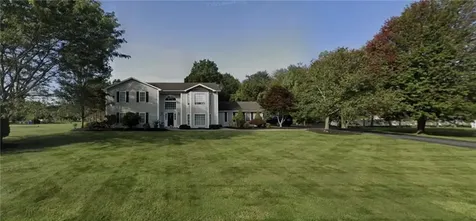 4 Nicole Lane Johnston RI 02919