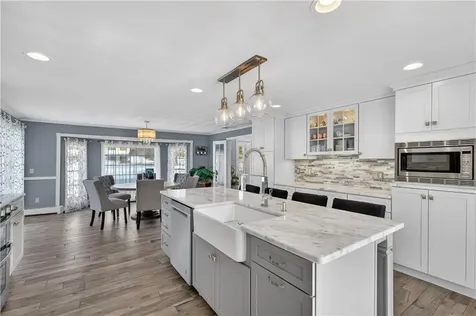 4 Nicole Lane Johnston RI 02919